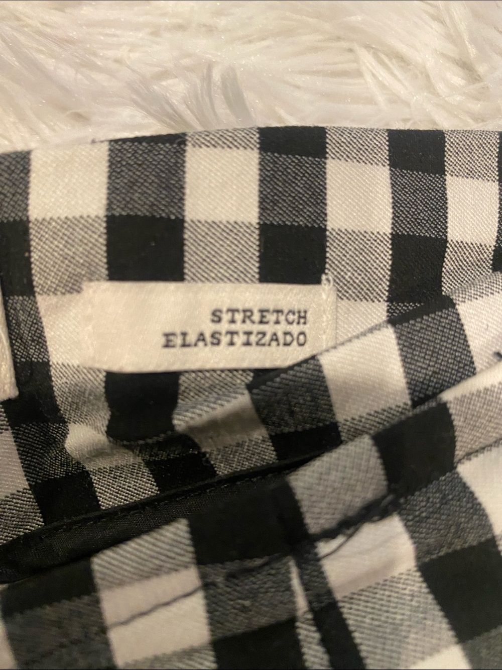 A new day pants andclassic scoop neck teeset Black & White Gingham Skinny Pants - Picture 5 of 8